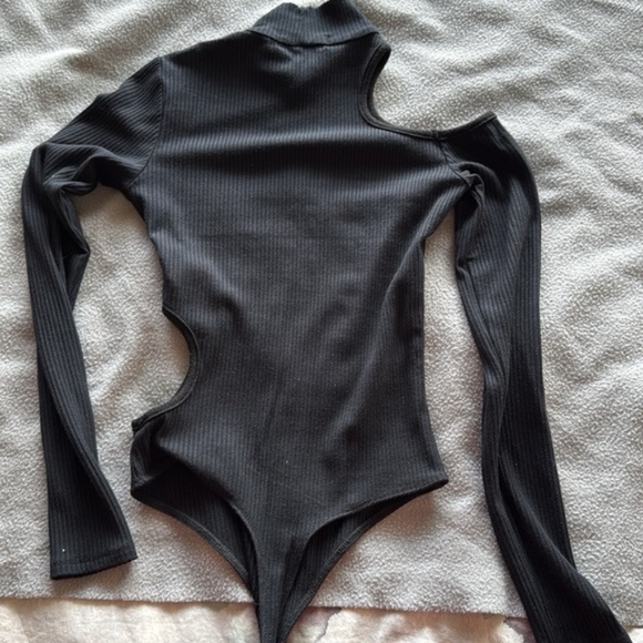 Jonathan Simkhai mock neck Ribbed Turtleneck Bodysuit XS - Picture 3 of 8